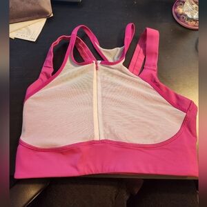 Lululemon heavier support bra with zipper Size 8 purple / white